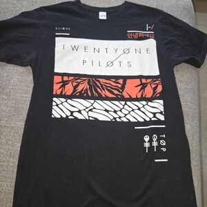 Forever 21 Black Graphic T-Shirt